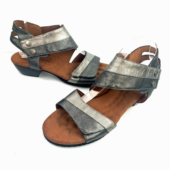 WALKING CRADLES 'Calista' Pewter Ankle Wrap‎ Sandals - Picture 1 of 8